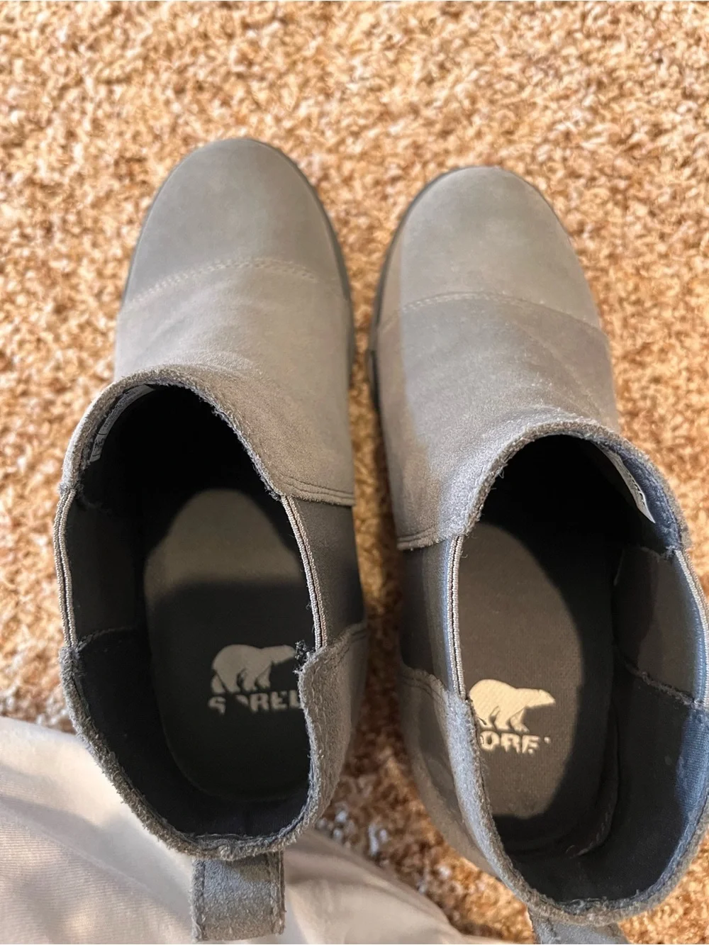 Sorel Men's Gray Suede Chukka Boots